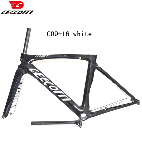 cadre de vélo de route en carbone et confortable