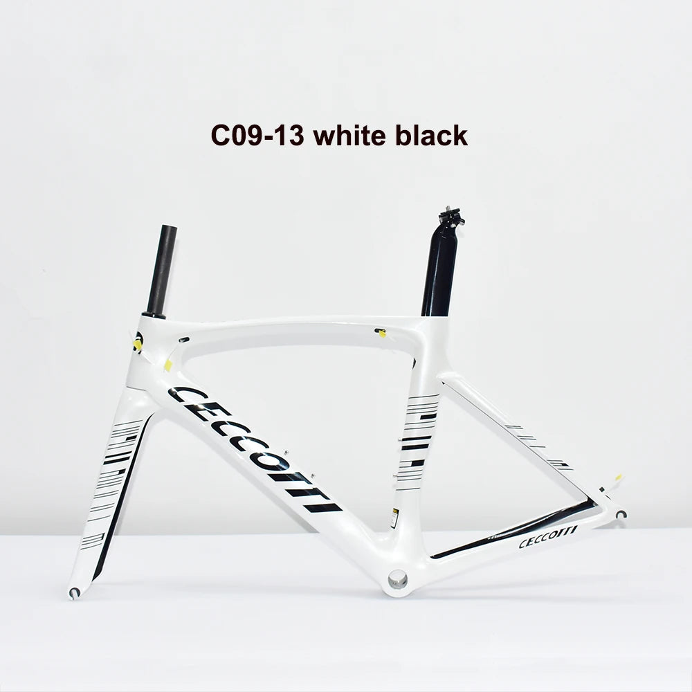 cadre de vélo de route en carbone et confortable